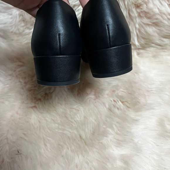 BNWOT Geox Block Heels - Picture 9 of 10